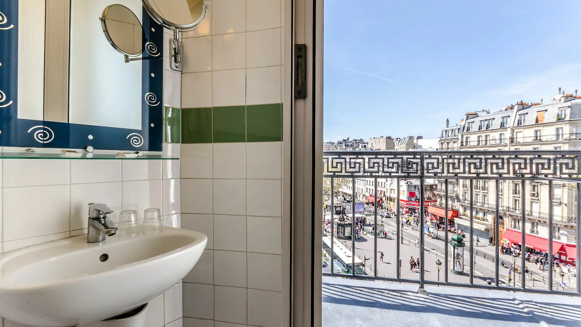 Avenir Montmartre Hotel