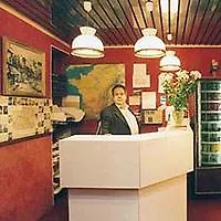 Avenir Montmartre פריז